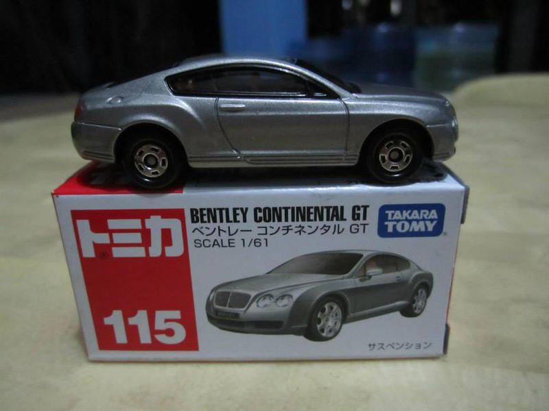Illustration for article titled Tomica Diecast Haul (20 cars)